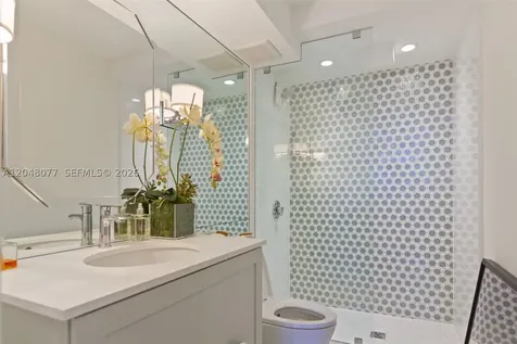 5 Island Avenue Miami Beach FL 33139
