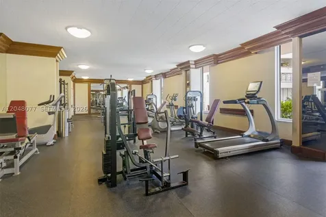 5 Island Avenue Miami Beach FL 33139