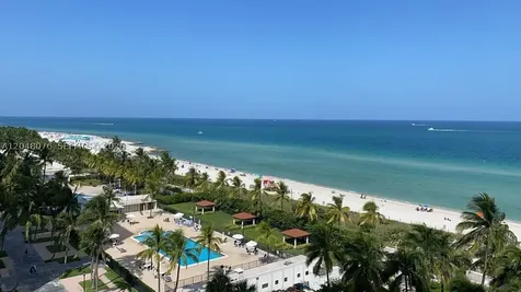 2555 Collins Avenue Miami Beach FL 33140