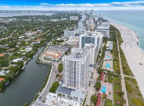 2555 Collins Avenue Miami Beach FL 33140