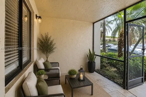 359 Lakeview Drive Weston FL 33326