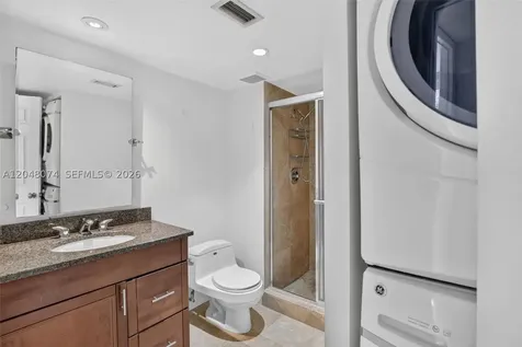 359 Lakeview Drive Weston FL 33326