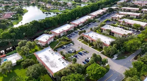 359 Lakeview Drive Weston FL 33326
