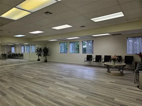 8890 W Oakland Park Boulevard Sunrise FL 33351