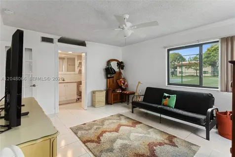 204 E Laurel Drive Margate FL 33063