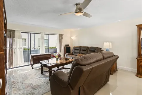 204 E Laurel Drive Margate FL 33063