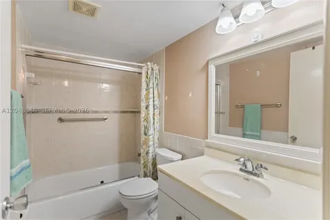 204 E Laurel Drive Margate FL 33063
