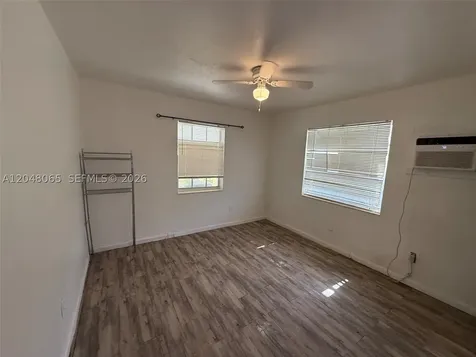 34 SW 5th Street Hallandale Beach FL 33009
