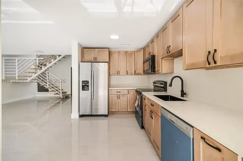11621 SW 90th Street Miami FL 33176