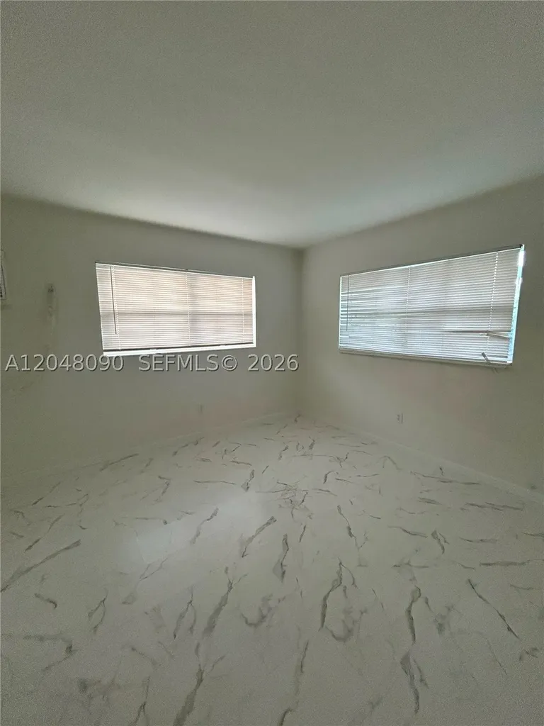 1119 NE 15th Street Fort Lauderdale FL 33304
