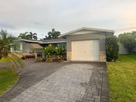 9100 NW 19th Street Pembroke Pines FL 33024