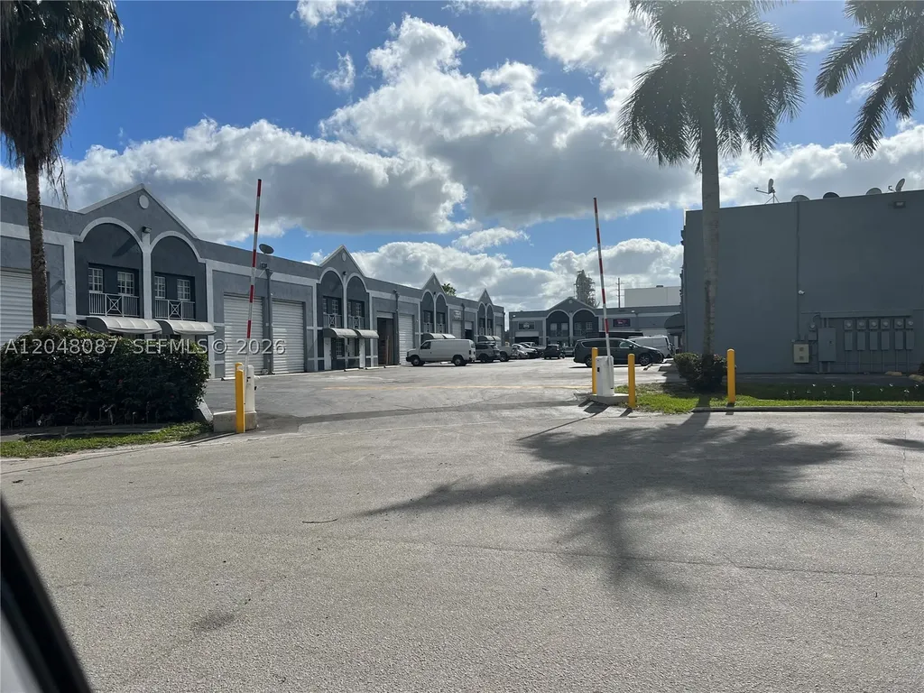10680 NW 123rd St Road Medley FL 33178