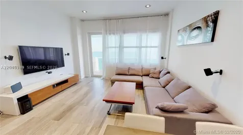 3725 S Ocean Drive Hollywood FL 33019
