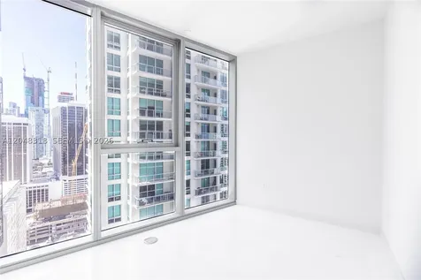 300 Biscayne Blvd Way Miami FL 33131
