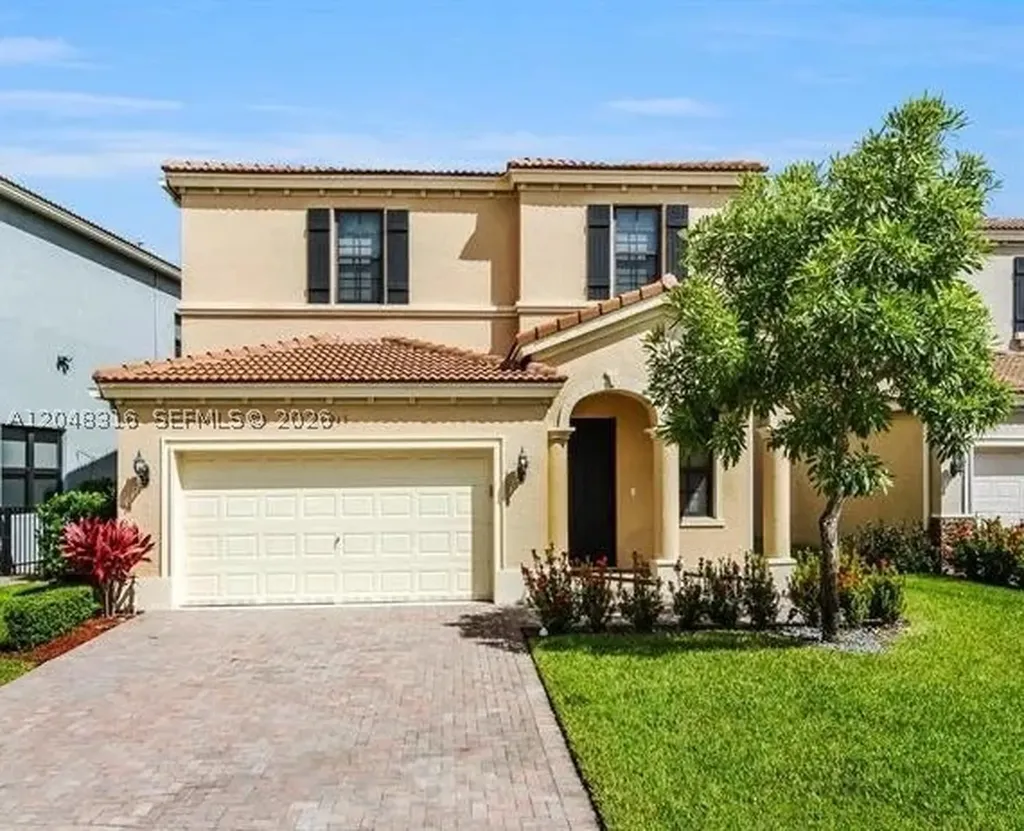 965 NE 193rd Terrace Miami FL 33179