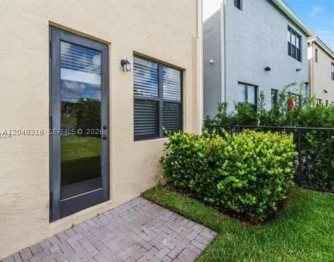 965 NE 193rd Terrace Miami FL 33179