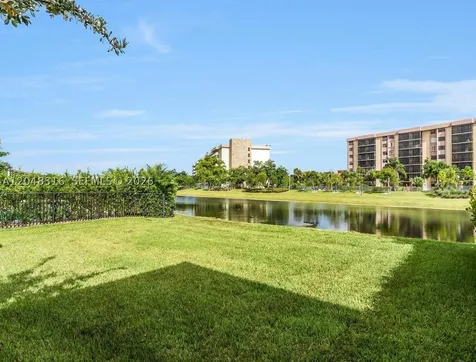 965 NE 193rd Terrace Miami FL 33179