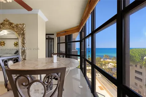 6423 Collins Avenue Miami Beach FL 33141