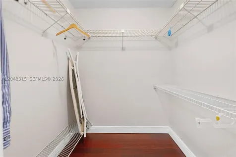 6423 Collins Avenue Miami Beach FL 33141