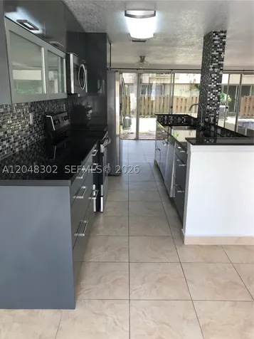 836 NW 82nd Avenue Plantation FL 33324