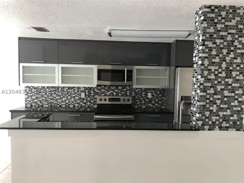 836 NW 82nd Avenue Plantation FL 33324