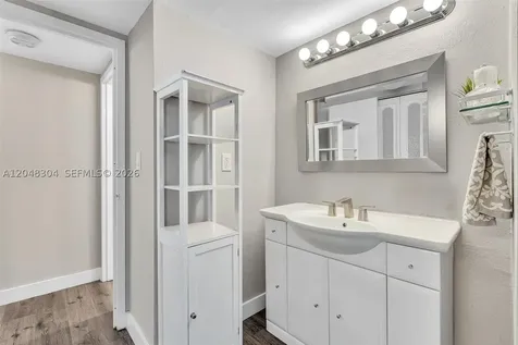 3375 N Country Club Drive Aventura FL 33180