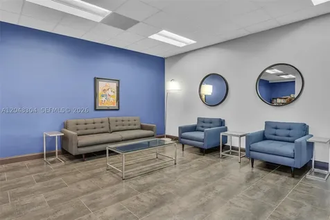 3375 N Country Club Drive Aventura FL 33180