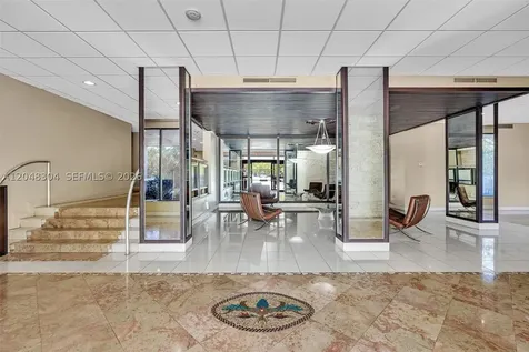 3375 N Country Club Drive Aventura FL 33180