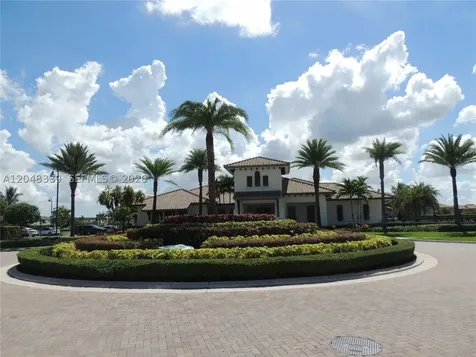 9336 W 34th Court Hialeah FL 33018