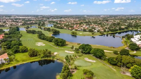 1221 E Bel Aire Drive E Pembroke Pines FL 33027