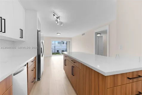 8752 SW 12th Street Miami FL 33174