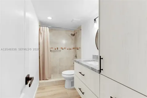 8752 SW 12th Street Miami FL 33174