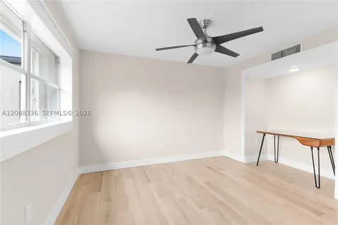 8752 SW 12th Street Miami FL 33174