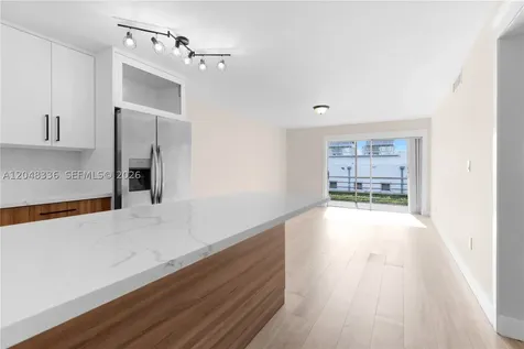 8752 SW 12th Street Miami FL 33174