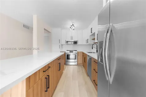 8752 SW 12th Street Miami FL 33174