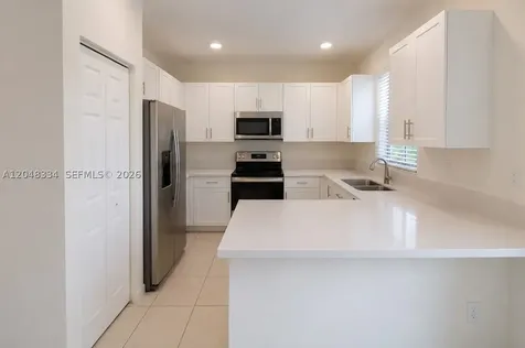 10934 W 33rd Way Hialeah FL 33018