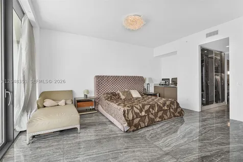 18975 Collins Avenue Sunny Isles Beach FL 33160
