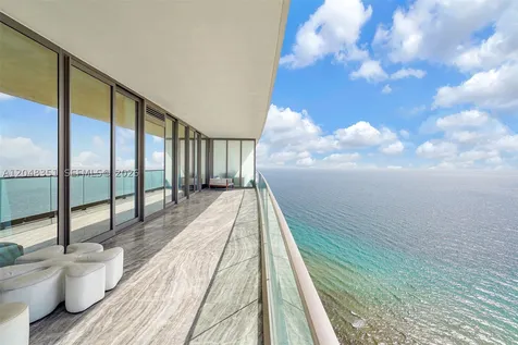 18975 Collins Avenue Sunny Isles Beach FL 33160