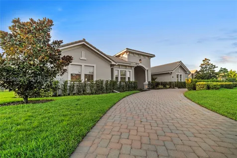5301 S Sterling Ranch Circle Davie FL 33314
