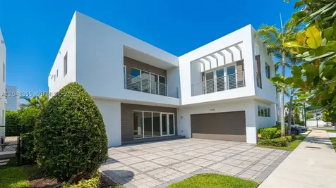 10108 NW 77th Street Doral FL 33178