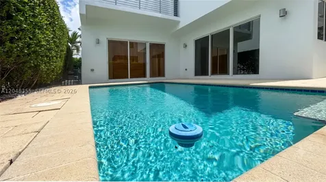 10108 NW 77th Street Doral FL 33178