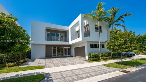 10108 NW 77th Street Doral FL 33178