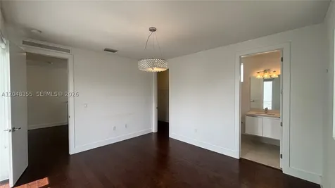 10108 NW 77th Street Doral FL 33178