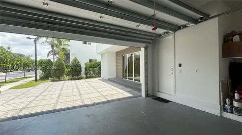 10108 NW 77th Street Doral FL 33178