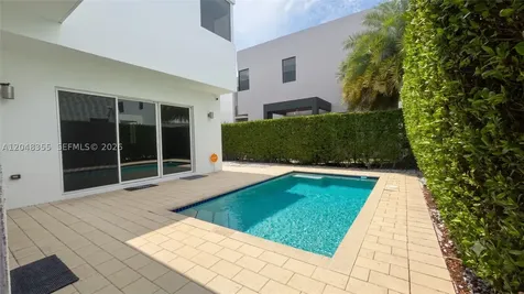 10108 NW 77th Street Doral FL 33178