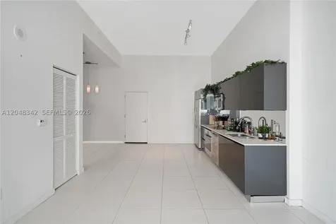 31 SE 6th Street Miami FL 33131