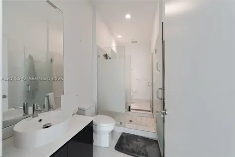 31 SE 6th Street Miami FL 33131