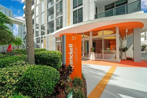 31 SE 6th Street Miami FL 33131
