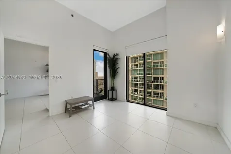 31 SE 6th Street Miami FL 33131
