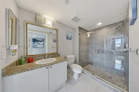 19501 W Country Club Drive Aventura FL 33180